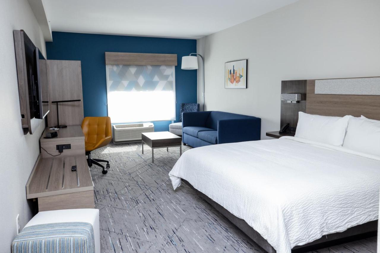 Holiday Inn Express & Suites Tampa Stadium - Airport Area By Ihg ภายนอก รูปภาพ