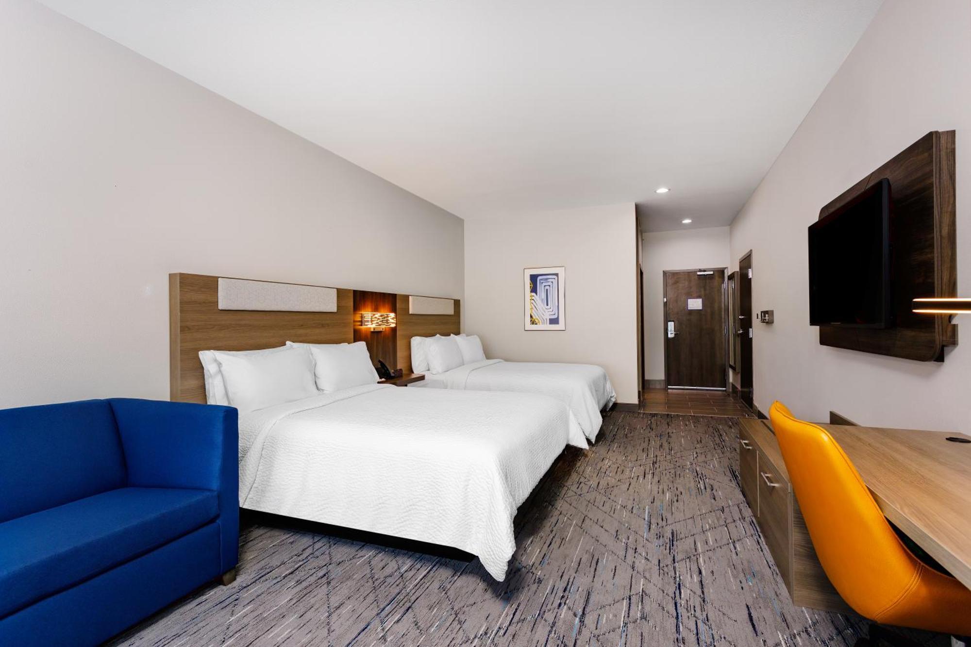 Holiday Inn Express & Suites Tampa Stadium - Airport Area By Ihg ภายนอก รูปภาพ